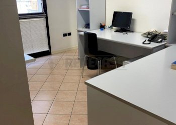 WhatsApp Image 2024-03-04 at 20.16.06 (3).jpeg - Ufficio Vicenza - foto 2