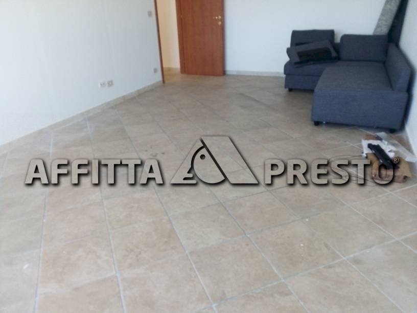 Office Livorno - photo 1