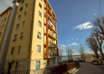 Quadrilocale Via Viacava, Genova (zona Voltri) - foto 2