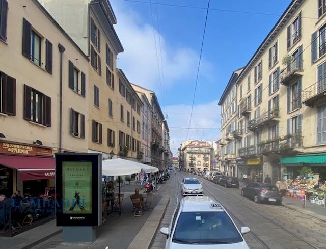 Shop Piazza Del Carmine, Milano - photo 2