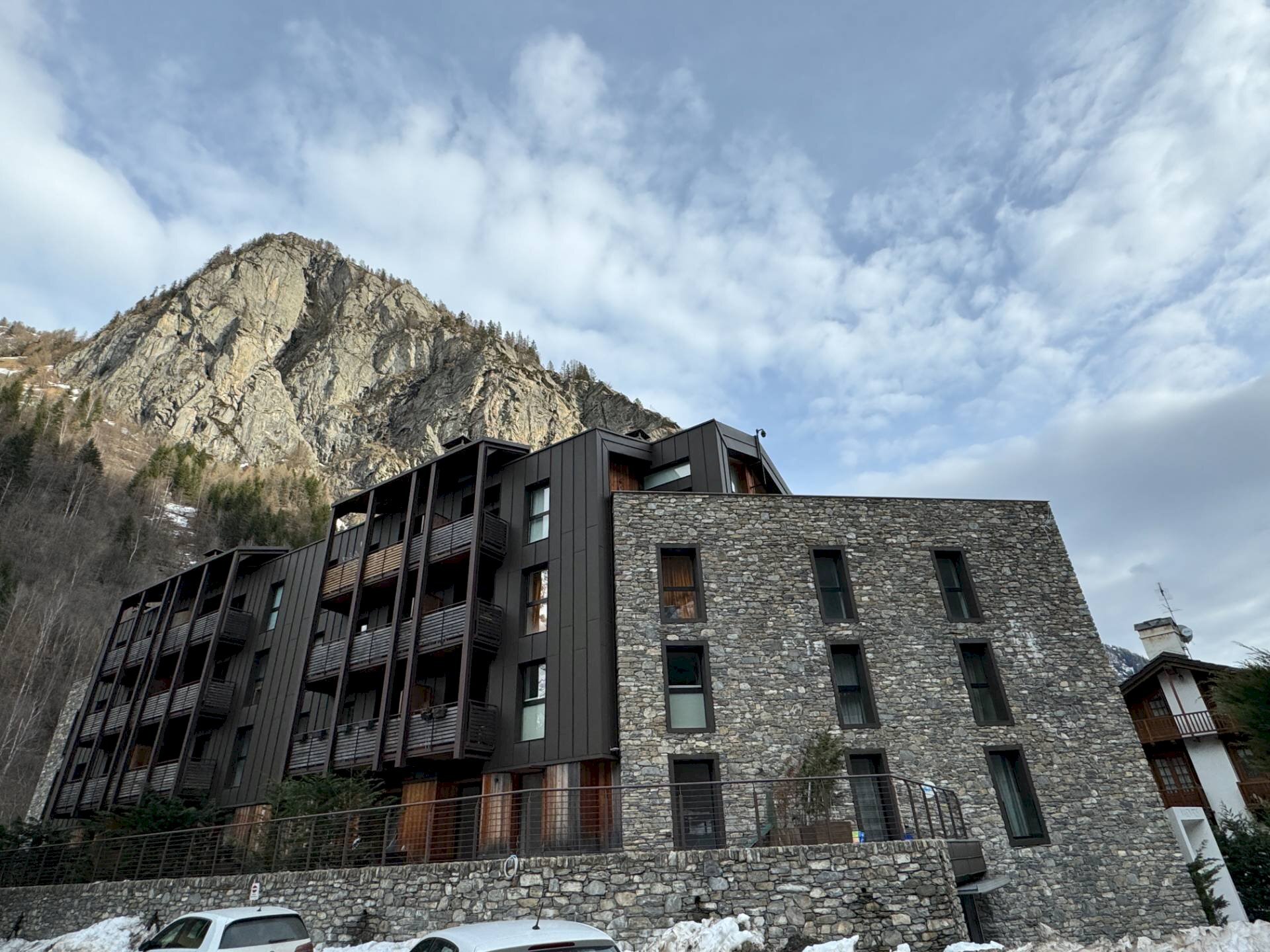 Three-room apartment Strada Larzey, Courmayeur - photo 1