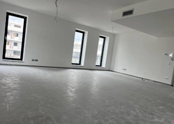 Stanza non arredata - Ufficio via Aldo Moro, Volla - foto 5