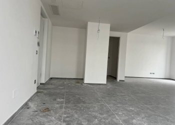 Stanza non arredata - Ufficio via Aldo Moro, Volla - foto 9