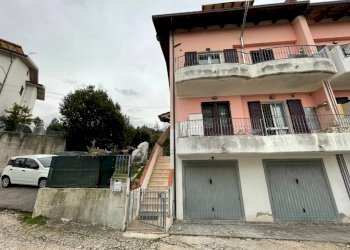 Box auto - Trilocale via Provinciale, Montefiore Conca - foto 2