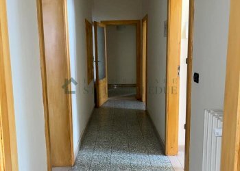 corridoio - Villa Piazza Unità d'Italia 25, Sannicandro di Bari - foto 22