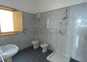bagno - Villa Piazza Unità d'Italia 25, Sannicandro di Bari - foto 23