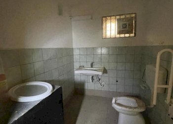 interno - Locale Commerciale Via Giarre 8, Siracusa - foto 5