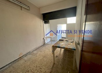 interno - Locale Commerciale Via Giarre 8, Siracusa - foto 13