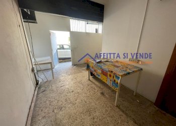 interno - Locale Commerciale Via Giarre 8, Siracusa - foto 16