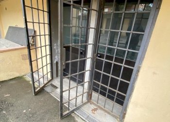 PHOTO-2024-03-05-12-10-313.jpg - Magazzino Via Garibaldi, Bagno a Ripoli - foto 2