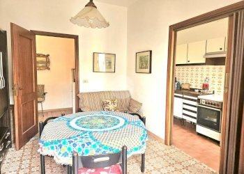 Three-room apartment Via Generale Ardoino, Diano Marina - photo 12
