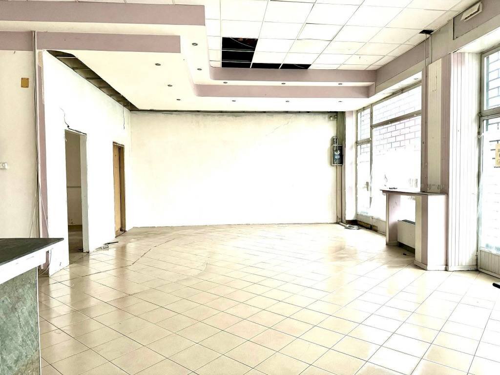 Interno non residenziale - Shop via Novara, 67, Borgomanero - photo 3