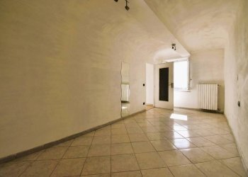 Stanza non arredata - Villa a Schiera via Vittorio Alfieri, Vigliano d'Asti - foto 5