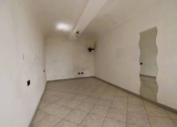 Stanza non arredata - Villa a Schiera via Vittorio Alfieri, Vigliano d'Asti - foto 10