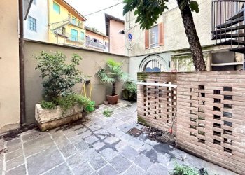 Cortile interno - Ufficio via Francesco Adobati, Alzano Lombardo - foto 6