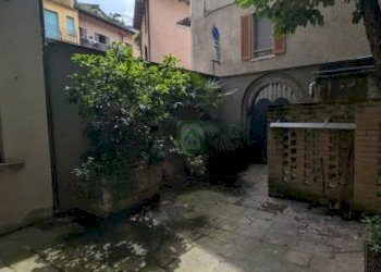 Cortile interno - Appartamento piazza Italia, Alzano Lombardo - foto 8