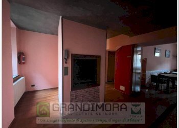 Salone - Three-room apartment Alzano Lombardo - photo 42