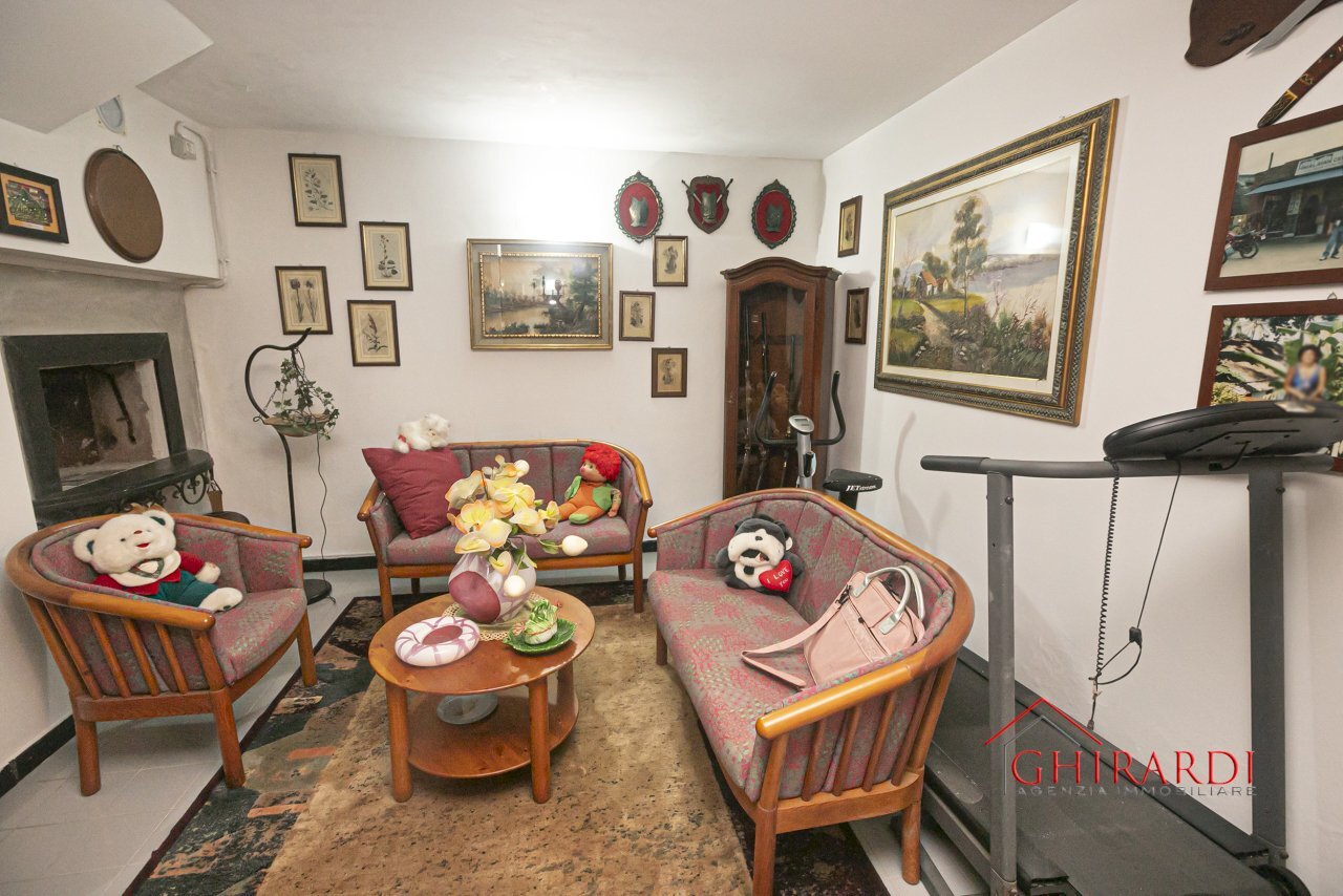 2.0 salotto.jpg - Villa VIA PECORILE, Celle Ligure - foto 3