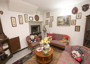 2.1 salotto.jpg - Villa VIA PECORILE, Celle Ligure - foto 4