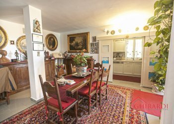 5.2 sala da pranzo.jpg - Villa VIA PECORILE, Celle Ligure - foto 11