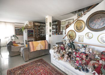 6.0 soggiorno.jpg - Villa VIA PECORILE, Celle Ligure - foto 13