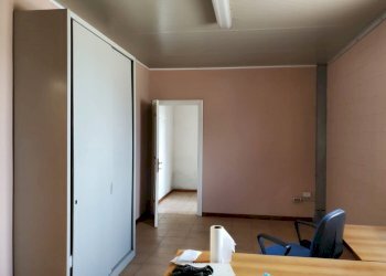 Capannone Rivergaro - foto 2