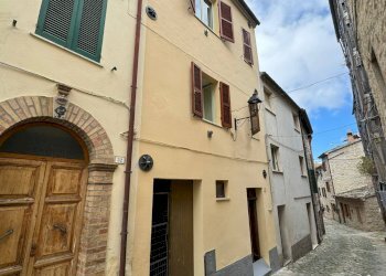 Casa indipendente via Roma, Rotella - foto 3