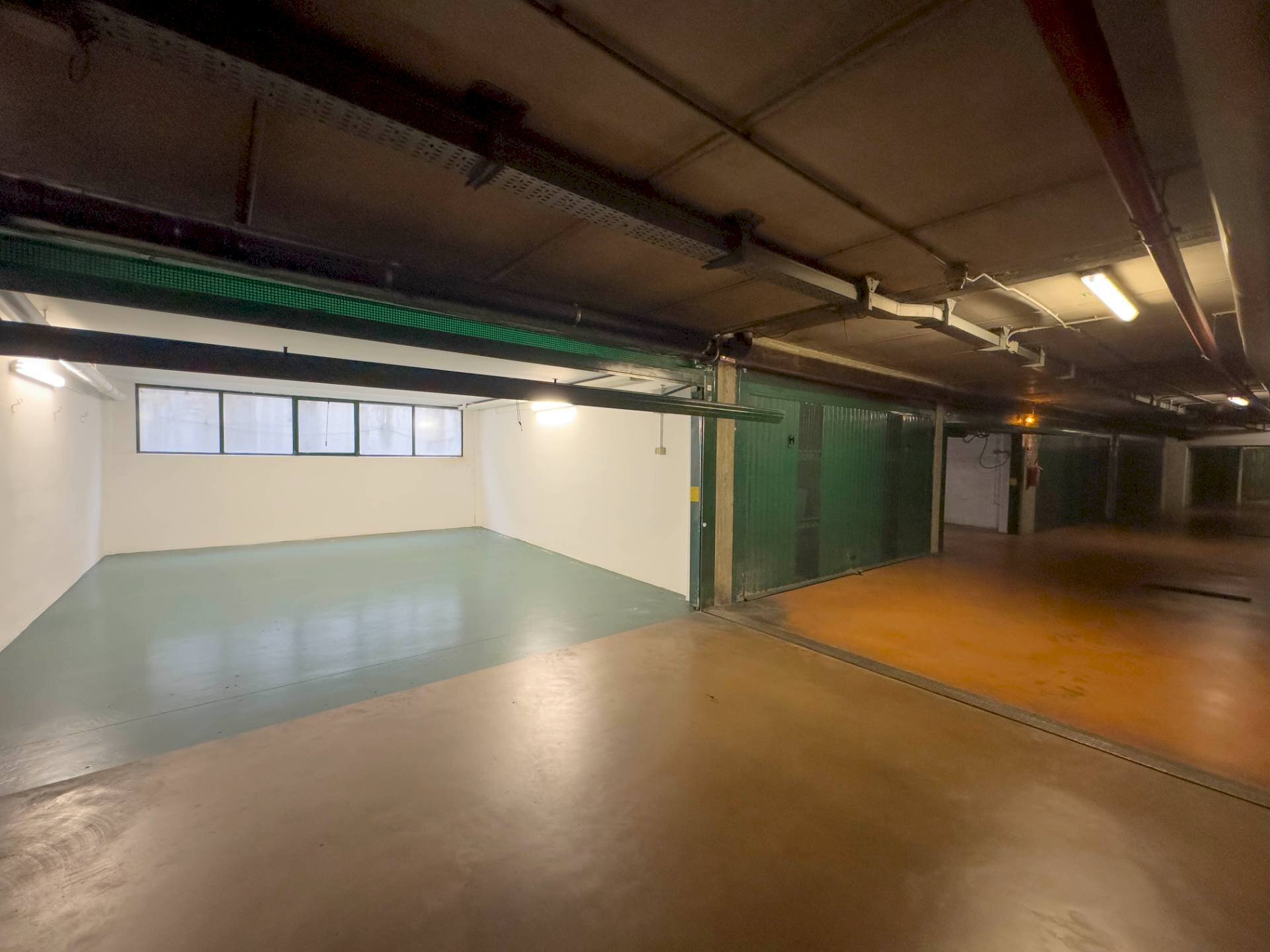 Box Via Sondrio, Torino (zona San Donato) - foto 2