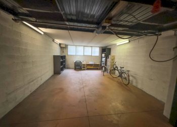 Box Via Sondrio, Torino (zona San Donato) - foto 3