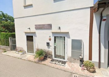 Facciata - Negozio via Giuseppe Verdi, 12/1, Malalbergo - foto 1