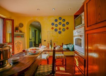 Ex casale in zona Montecarlo (21).jpg - Casale Via di San Martino, Porcari - foto 15