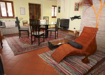 BELLISSIMO COMPLESSO COLONICO in zona verdeggiante - Casale Via di San Martino, Porcari - foto 12