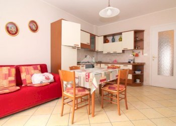 Four-room apartment Via Caduti per la Libertà, Pinasca - photo 1