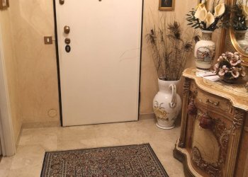 Appartamento via Asmara, 13, Biella - foto 2