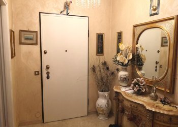 INGRESSO - Appartamento via Asmara, 13, Biella - foto 8