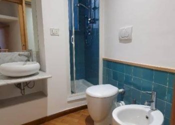 bagno - Monolocale piazza Lavagna, 2, Genova (zona Centro Storico) - foto 12