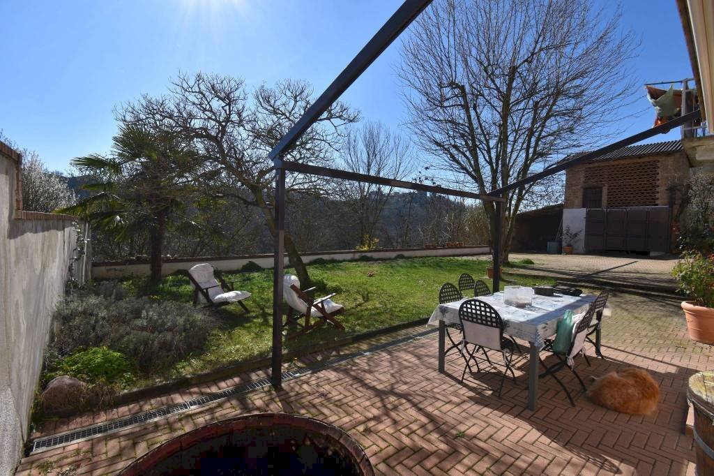 Giardino - Rustico via Camicia, Vigliano d'Asti - foto 2