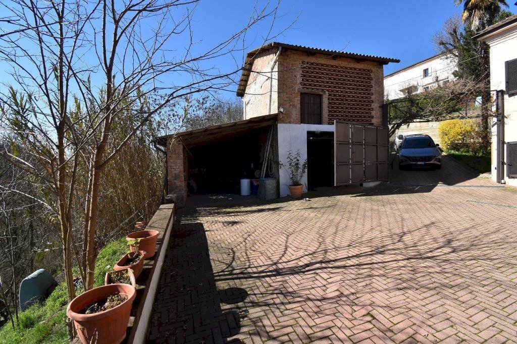 Giardino - Rustico via Camicia, Vigliano d'Asti - foto 3