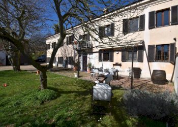 Giardino - Rustico via Camicia, Vigliano d'Asti - foto 1