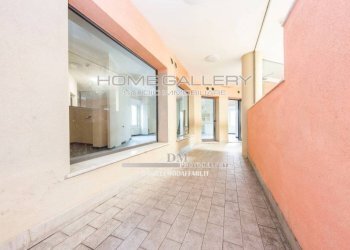 Interno palazzo - Shop via Piacenza, 73, Genova - photo 8