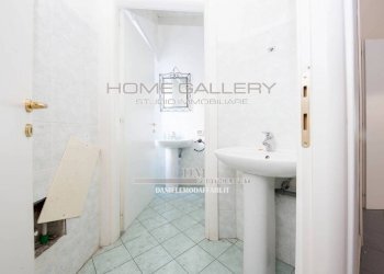 Bagno - Shop via Piacenza, 73, Genova - photo 18