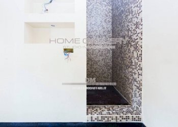 Interno palazzo - Shop via Piacenza, 73, Genova - photo 24