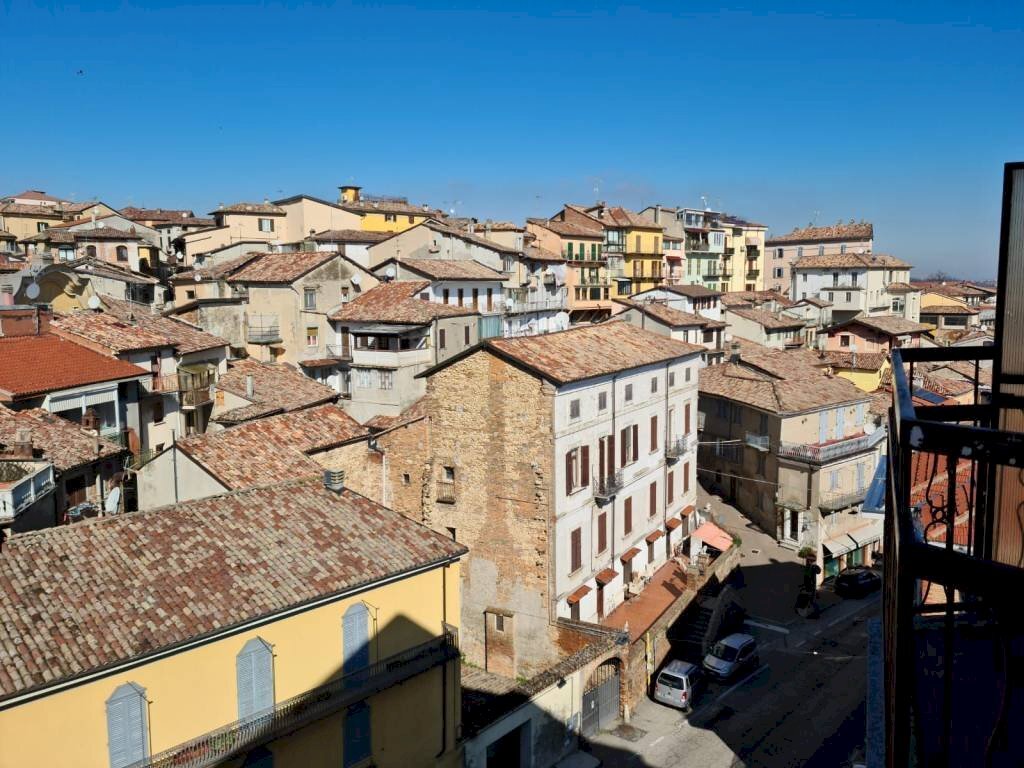 Bilocale Moncalvo - foto 1