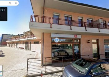 Negozio via Kaolack, Aosta - foto 1