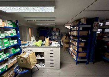 Interno non residenziale - Negozio via Francesco De Sanctis, 60, Torino - foto 13