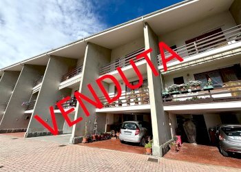 Villa a Schiera Via Piave , Perosa Argentina - foto 1