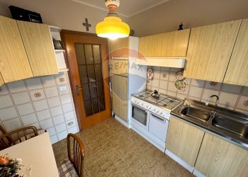 Monolocale Fraz. Fontanella Ozino, 17 
 Strona, Strona - foto 12