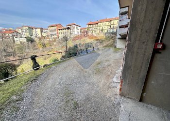 Monolocale Fraz. Fontanella Ozino, 17 
 Strona, Strona - foto 36