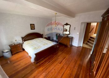 Villa a Schiera Frazione Montaldo, 69
Mezzana Mortigliengo, Mezzana Mortigliengo - foto 10