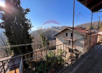 Villa a Schiera Fraz. d'Agostino, 9 
 Camandona, Camandona - foto 16